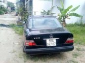 Bán Mercedes E320 đời 1989, màu đen 