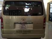 Bán xe Toyota Hiace đời 2009, màu kem (be) như mới, 420 triệu