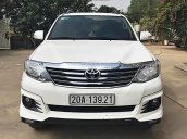 Cần bán Toyota Fortuner TRD Sportivo 4x4 AT đời 2015, màu trắng chính chủ