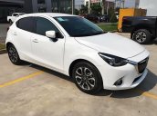 Cần bán xe Mazda 2 1.5 AT năm 2017, màu trắng, 515 triệu