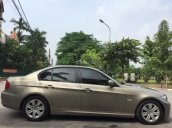 Bán gấp BMW 320i T12/2011, đi được 66,666km, giá 580tr