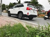 Cần bán Kia Sorento 2.4 đời 2016, màu trắng số tự động, giá chỉ 735 triệu