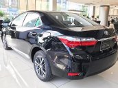 Cần bán xe Toyota Corolla altis 1.8 CVT đời 2017, màu đen