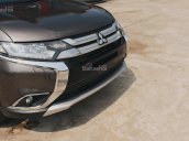 Bán Mitsubishi Outlander 2.0 CVT màu nâu tại Quảng Bình