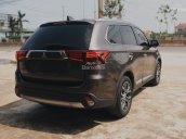 Bán Mitsubishi Outlander 2.0 CVT màu nâu tại Quảng Bình