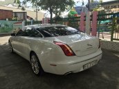 Em cần bán xe Jaguar Xjl 5.0 Super Sport màu trắng, SX 2014, ĐK 2015 còn mới