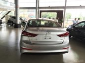 Bán xe Hyundai Elantra 1.6MT 2017, giá từ 555 triệu tại Đắk Lắk - Đắk Nông, góp đến 85% xe - ĐT: 0941.46.22.77