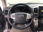 Cần bán gấp Toyota Land Cruiser VX V8 năm 2014, màu bạc, nhập khẩu nguyên chiếc