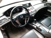 Honda Accord 2.0 sản xuất 2010, màu trắng, biển Hà Nội