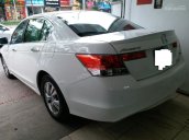 Honda Accord 2.0 sản xuất 2010, màu trắng, biển Hà Nội