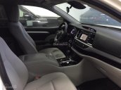 Bán Toyota Highlander LE 2.7 nhập khẩu từ Mỹ mới 100% sản xuất 2017