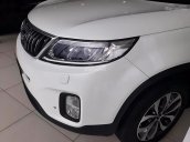 Bán Kia Sorento GAT đời 2017, màu trắng, giá tốt