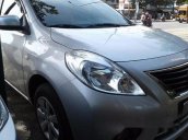 Xe Nissan Sunny MT đời 2015, màu bạc chính chủ, 380tr