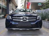 Mercedes GLC300 AMG model 2018 màu xanh, giao ngay, giá cực tốt