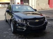 Bán Chevrolet Cruze LTZ đời 2017, màu đen