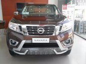 Bán ô tô Nissan Navara đời 2017, màu nâu, xe nhập, giá 595tr