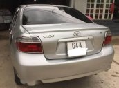 Cần bán lại xe Toyota Vios sản xuất 2005, màu bạc chính chủ