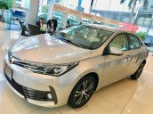 Bán xe Toyota Corolla Altis 1.8G (CVT) sản xuất 2017, màu bạc, 728tr