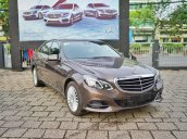 Trung tâm Mercedes-Benz bán xe Mercedes E200 2015, chỉ trả 500 triệu nhận xe với gói vay cực ưu đãi