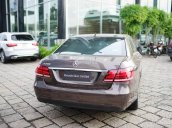 Trung tâm Mercedes-Benz bán xe Mercedes E200 2015, chỉ trả 500 triệu nhận xe với gói vay cực ưu đãi