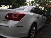 Cần bán gấp Chevrolet Cruze năm 2015, màu trắng, nhập khẩu nguyên chiếc còn mới