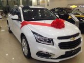 Bán Chevrolet Cruze đời 2017, màu trắng