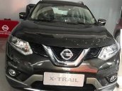 Bán xe Nissan X trail 2.5 SV - G Premium sản xuất 2017, màu đen, nhập khẩu  