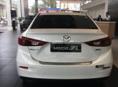 Mazda 3 1.5 Sedan Facelif đời 2018, trả góp 90%. Liên hệ ngay hotline 0908.969.626 để nhận chính sách giá tốt nhất