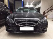 Bán Mercedes E200 năm 2014, màu đen 