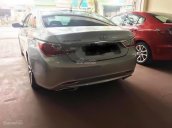 Bán xe Hyundai Sonata 2.0 đời 2011, màu bạc, nhập khẩu, giá chỉ 520 triệu