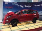 Bán xe Innova Venturer 2018 hoàn toàn mới với màu đen sang trọng và đỏ cá tính