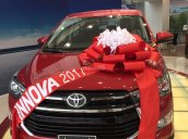 Bán xe Innova Venturer 2018 hoàn toàn mới với màu đen sang trọng và đỏ cá tính