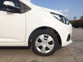 Bán xe Chevrolet Spark đời 2017, màu trắng, giá chỉ 279 triệu