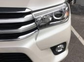 Bán xe Toyota Hilux G đời 2017, màu trắng 