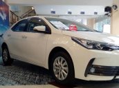 Cần bán xe Toyota Corolla Altis 1.8G-CVT đời 2018, màu trắng, giá chỉ 733 triệu, hỗ trợ vay trên 80%, lãi suất 6.99%