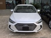 Bán gấp Hyundai Elantra 1.6AT tự động, xe gia đình 2018, màu trắng, giá 619 triệu, góp 85% xe, xe ở Đắk Lắk - Đắk Nông