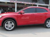 Mercedes GLA200 2016 màu đỏ