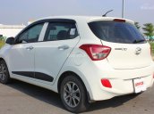 Bán Hyundai Grand i10 1.2AT 2015, màu trắng, odo chuẩn, sơn zin 99%