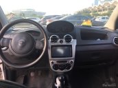 Bán Chevrolet Spark model năm 2010, màu trắng