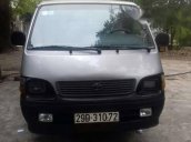 Cần bán lại xe Toyota Hiace đời 2003, màu bạc