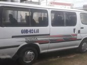 Bán Toyota Hiace năm 2002, màu trắng