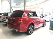 Bán Chevrolet Captiva đời 2017, màu đỏ