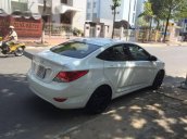 Bán Hyundai Accent đời 2013, màu trắng còn mới