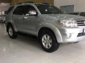 Bán Toyota Fortuner AT đời 2010, giá 605tr