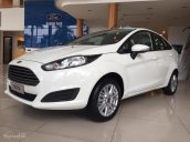 Bán Ford Fiesta 1.5L AT Titanium đời 2017, màu trắng, giá tốt