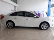 Chevrolet Cruze 2017, KM Hot tháng 12 giảm lên đến 70tr, trả trước 70tr nhận xe ngay. LH: 0974236410