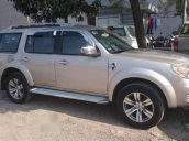 Cần bán gấp Ford Everest 2.4 AT đời 2010 số tự động, giá chỉ 540 triệu