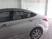 Chính chủ bán Hyundai Accent đời 2013, màu bạc