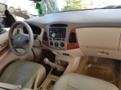 Cần bán gấp Toyota Innova G sản xuất 2007, màu bạc xe gia đình