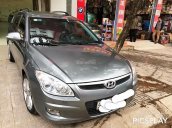 Cần bán gấp Hyundai i30 CW năm 2010, màu xám, xe nhập